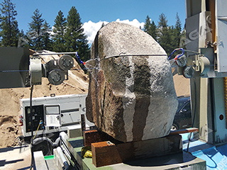 Wire saw machine cutting granite stone in USA